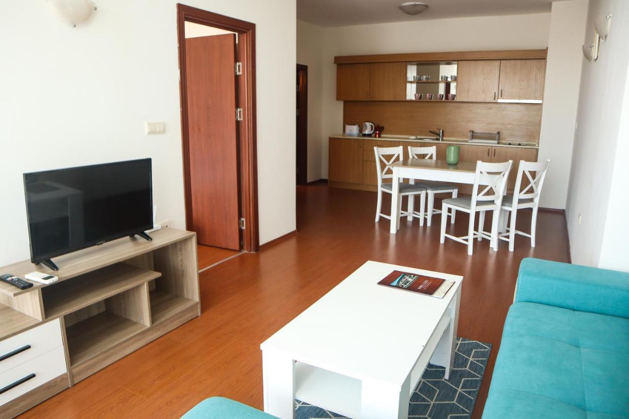 White Coast Beach Apartments Kavarna Exterior foto